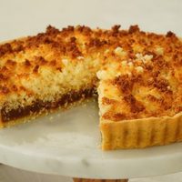 Tarta de coco y dulce de leche sin harinas: una bomba de sabor para acompañar tu próxima merienda con mates