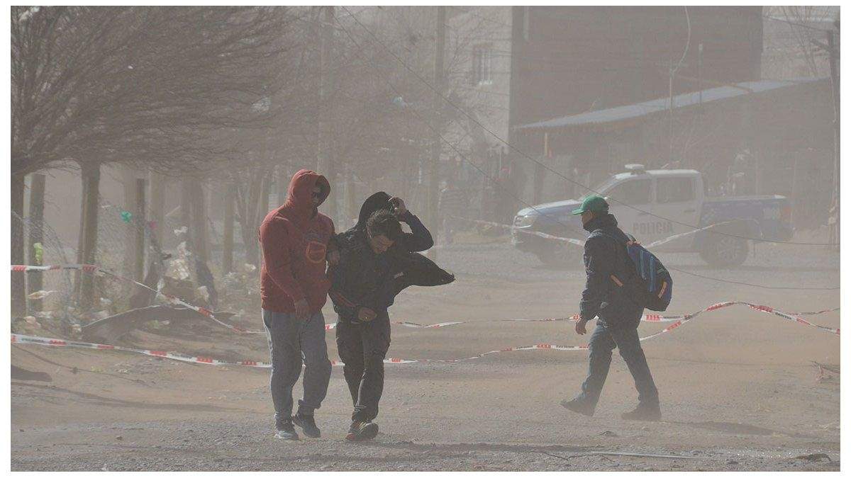 Viento en Neuquén Capital. Fuente: (Twitter)