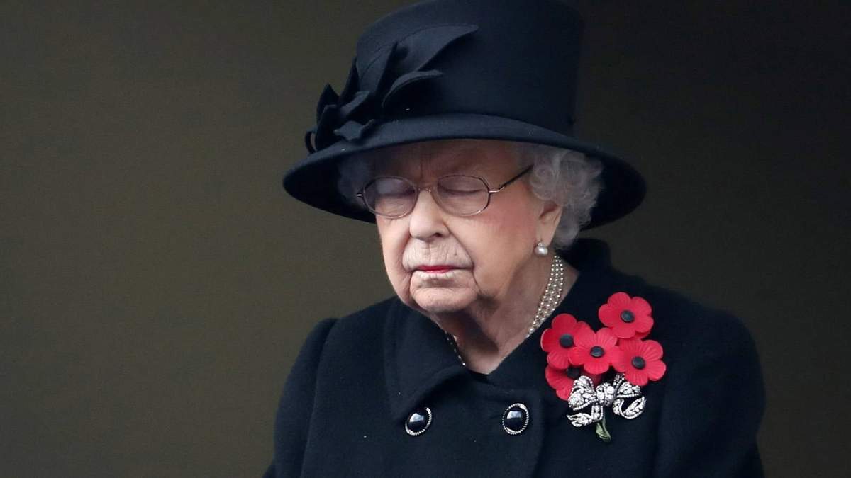 La reina Isabel II. Fuente: (Instagram)