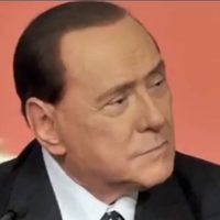 Berlusconi, hospitalizado en Milán con neumonía bilateral tras dar positivo a covid-19