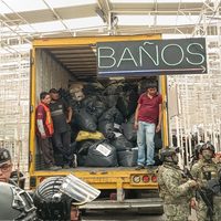 Realizan operativo antipiratería en Tepito; aseguran productos del Mundial con valor de 15 mdp