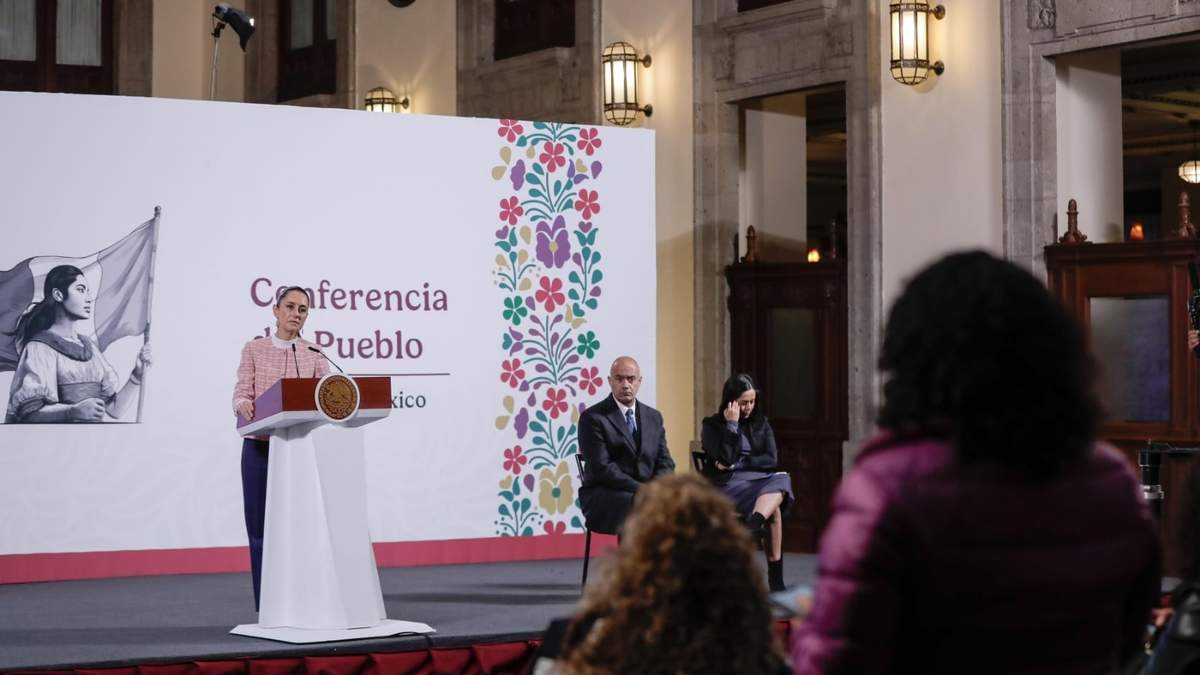 Claudia Sheinbaum en la mañanera del pueblo