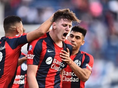 ¿San Lorenzo se desprenderá de Adolfo Gaich?
