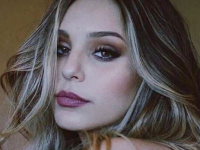 ¿Mejor que Cande? Juanita Tinelli pateó el tablero con esta foto en bikini ¡Bien cavada!