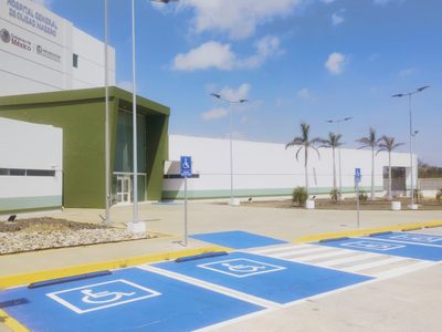 Garantizan obras de infraestructura hospitalaria atención médica en Tamaulipas