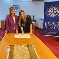 La UNCo le entregó el diploma a una profesora de Historia trans