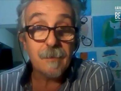 Dubatti y la máscara virtual del teatro