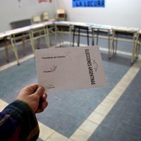 Pandemia más elecciones: qué significa que en las PASO solo asistió el 66,21% de los votantes