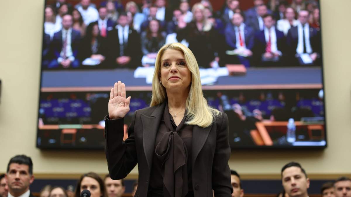 La fiscal general de Estados Unidos, Pam Bondi