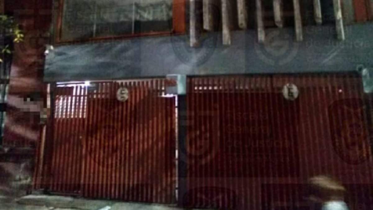 Uno de los inmuebles cateados la madrugada del jueves