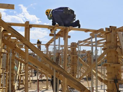 En noviembre, la construcción subió 8% interanual