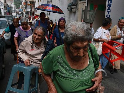 Bienestar debe responder a las personas adultas mayores
