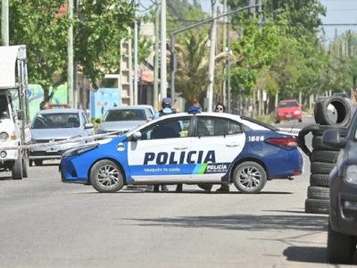 Allanamiento en toma La Familia: un hombre está detenido por el transfemicidio de Azul