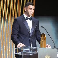 Típico del Dibu Martínez: la reacción al llegar a la gala del Balón de Oro y ser abucheado