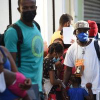 México prepara un decreto para ofrecer "alternativas migratorias" a los haitianos