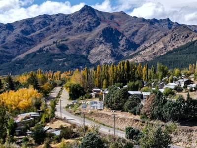 Entre bosques y árboles milenarios: el pueblo de Neuquén ideal para una escapada distinta y cómo llegar
