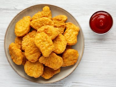 Hacé tus propios McNuggets caseros: una receta fácil y rendidora y con un resultado crocante de película