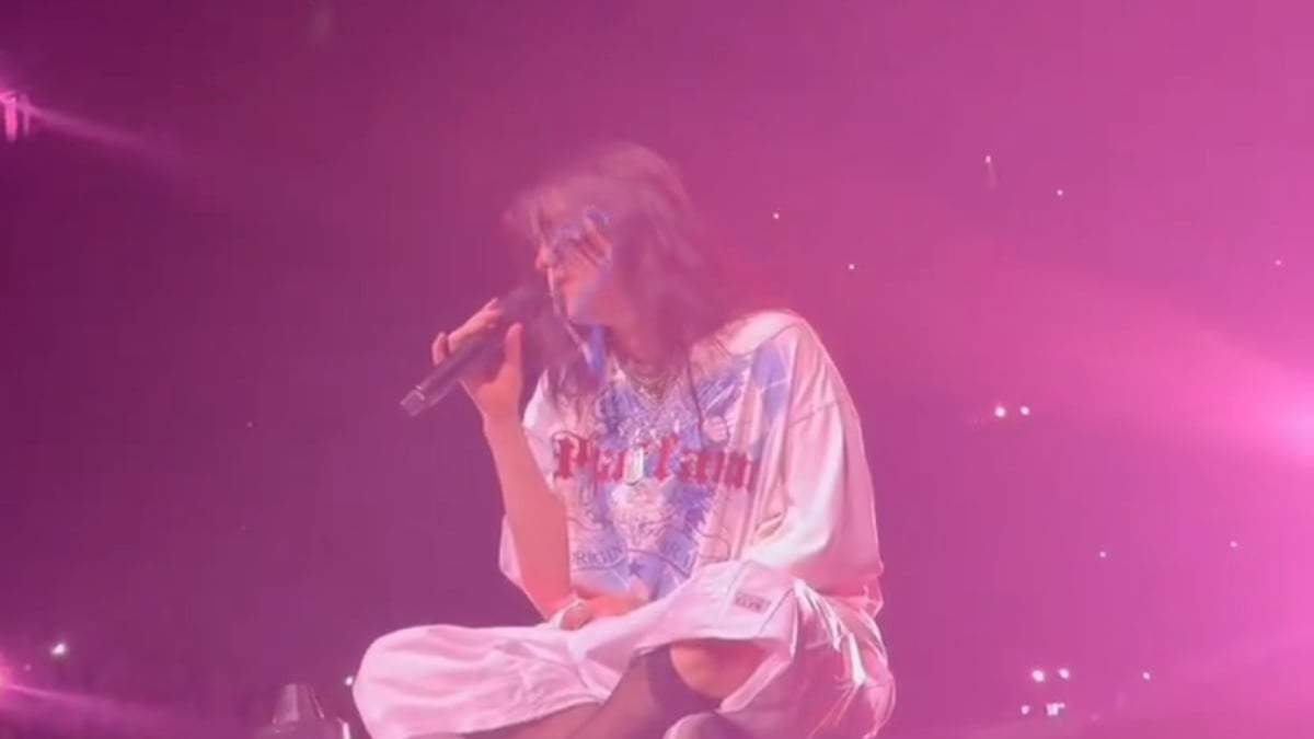 Billie Eilish. Golpe en el rostro