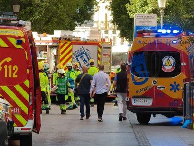 Se desmoronó un edificio en Madrid y hay al menos tres heridos y cuatro desaparecidos