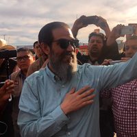 Le arman "fiesta" a Padrés en Sonora; se disculpa por mensaje amenazante (Video)