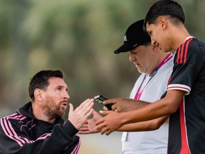 El increíble gesto de Lionel Messi con los juveniles de River tras la goleada contra el Inter Milán