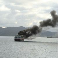 Las dramáticas imágenes del ferry incendiado en Grecia: todavía hay desaparecidos