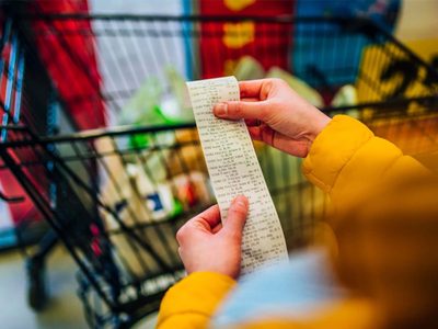 La caída del consumo privado durante el mes de abril