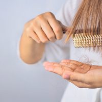 Caída del pelo: cómo preparar un shampoo casero con cosas de tu cocina, sin gastar en productos