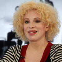 Llegó el amor para Nacha Guevara: un participante del Cantando dio el primer paso