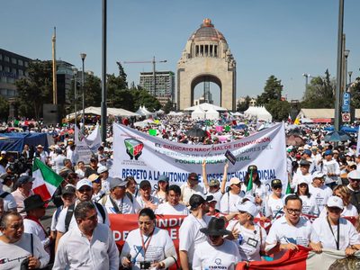 Sheinbaum minimiza marcha de trabajadores del Poder Judicial: "En realidad pocos fueron"