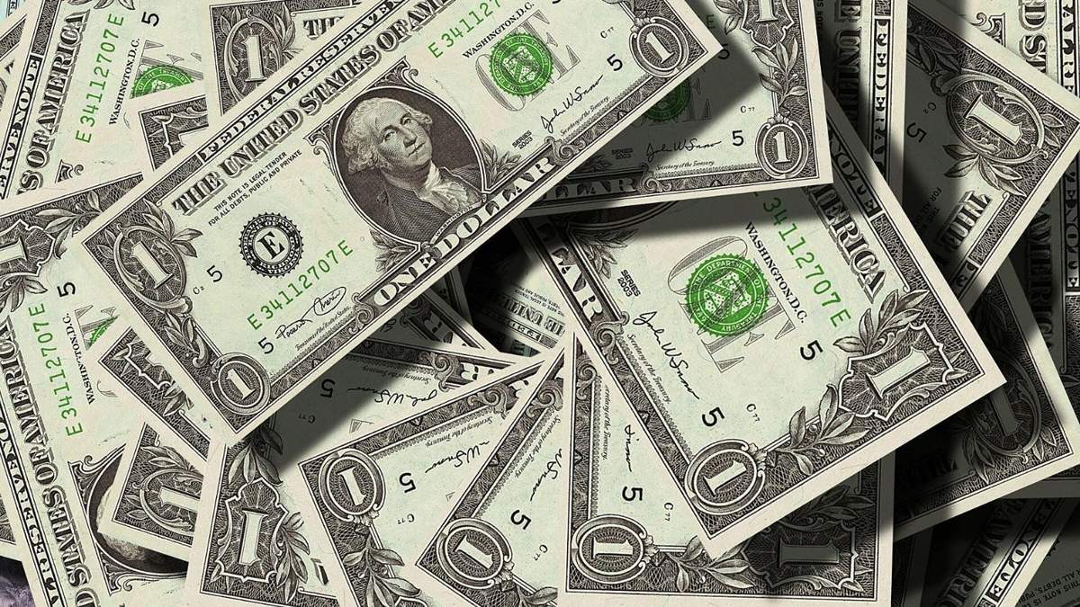 La tasa del dólar blue iniciará el miércoles con leve una subida en relación al martes. Fuente: (Twitter)