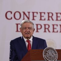 AMLO: La marcha a favor del INE fue un striptease político del conservadurismo en México