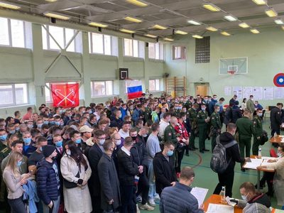 Google y Apple aceptan eliminar la aplicación "Smart Voting", creada por aliados de Navalny
