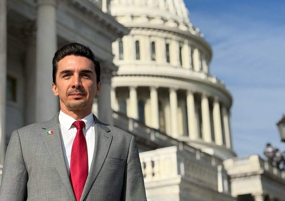 Martínez Araiza. Su padre, su abuelo y sus antepasados fueron líderes en el SNAC
