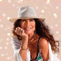Belleza y éxito: quién es Lucrecia, la hija poco conocida de Luisa Kuliok