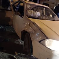 Terrible accidente vial en Neuquén Capital: casi se caen en un canal