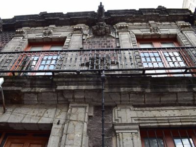 Pese a la falta de apoyos, llega a su centenario la Academia Mexicana de la Historia