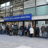 ¿Necesitás ir al banco? Paso a paso, te contamos cómo obtener un "turno online"