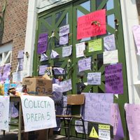 Estudiantes de la UAEMex organizan colecta de víveres a favor de maestra agredida por su esposo