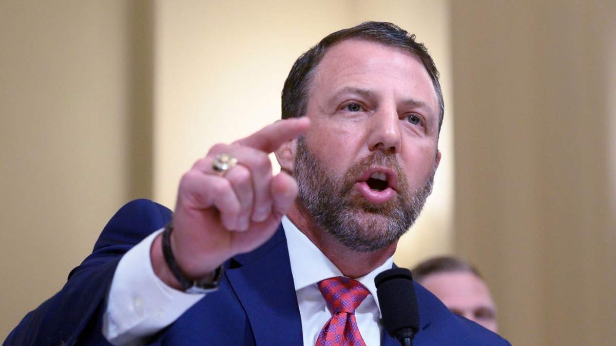 Mullin, sucesor de Kristi Noem en la Secretaría de Seguridad Interior, en la comparecencia