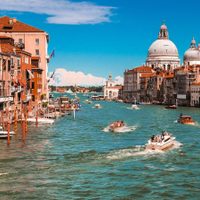 Pagar para entrar a Venecia: así es como la ciudad italiana empieza a combatir el turismo masivo