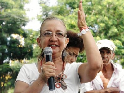 "No sabía que era la prima del presidente", justifica funcionario sobre contratos a Felipa Obrador