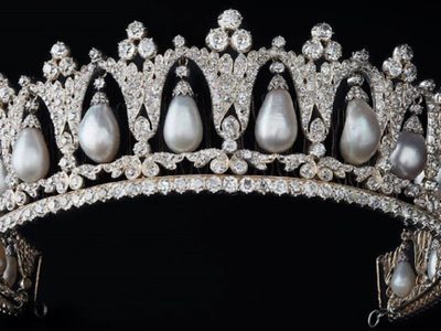 La Pearl Poiré: la delicada tiara de la Reina Dinamarca