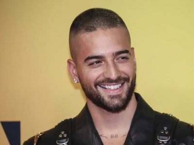 Maluma dio la gran sorpresa de navidad: compartió una foto con su nueva novia