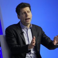 OpenAI, creadora de ChatGPT, destituye a su director general y cofundador Sam Altman