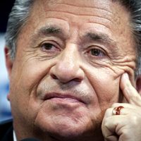Duhalde le quitó dramatismo a la deuda externa: "Los temas centrales son inflación e inseguridad"