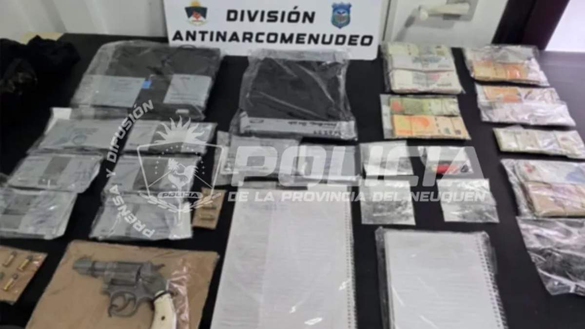 Desbarataron punto de venta de droga gracias a la app Neuquén Te Cuida. Fuente: (Policía del Neuquén)
