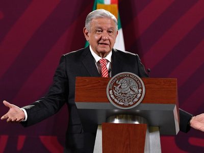 Si no se concreta la compra de Banamex, el gobierno buscará otro banco: AMLO