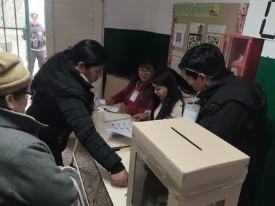 Los cinco lugares para votar en Mendoza en las elecciones de Bolivia, mirá el padrón