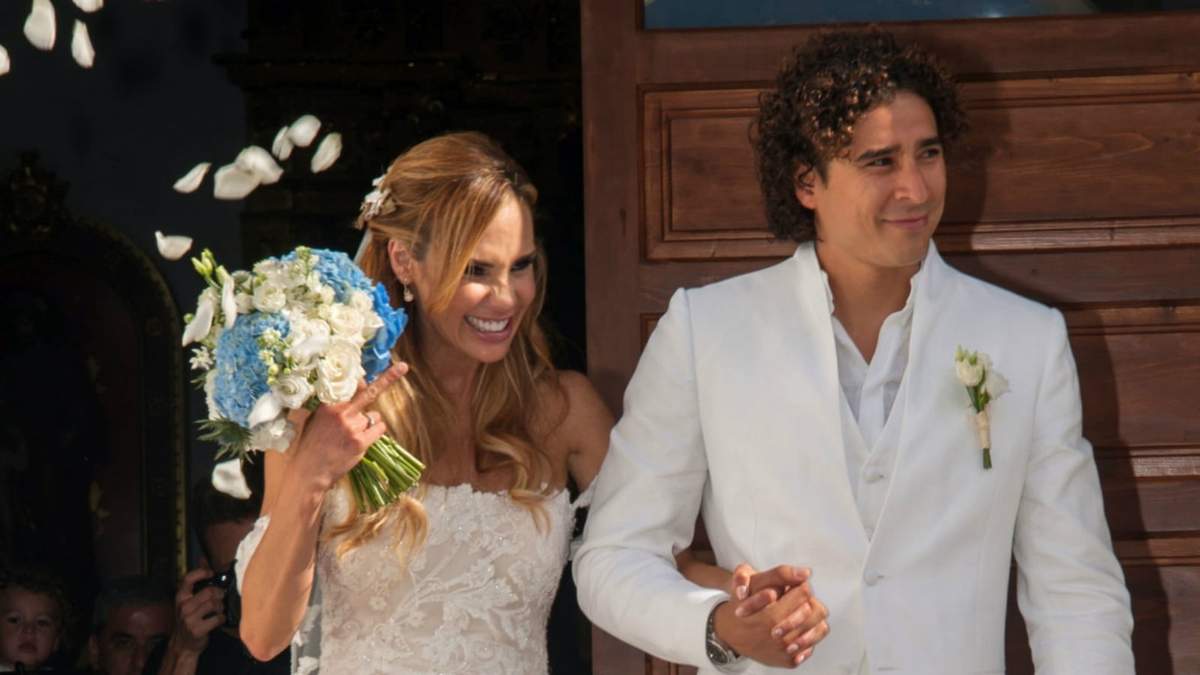 Karla Mora y Guillermo Ochoa. Fuente: (Instagram)